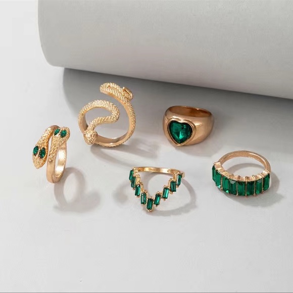 5-Piece Emerald Green Snake Eyes Ring Set - Picture 3 of 5